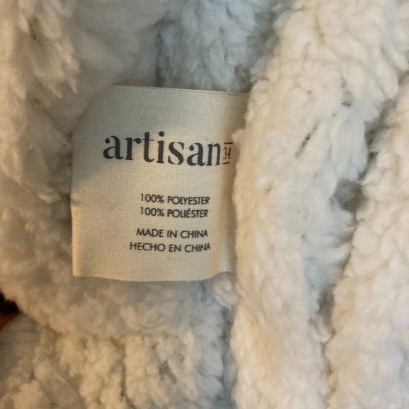 Plush to Sherpa Throw 50x60" - Picture 5 of 6